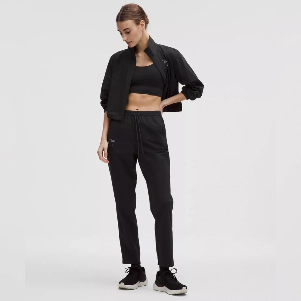Lululemon Mile Maker Run Crew Graphic High-Rise Track Pant